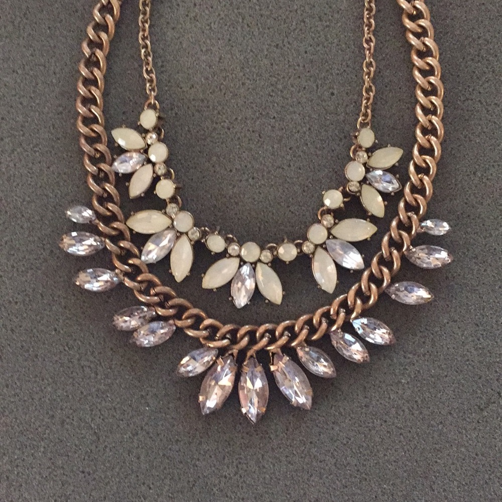 2 Interchangeable Necklaces - Picture 2 of 13